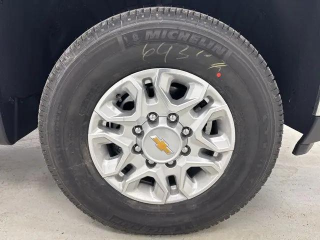 2026 Chevrolet Silverado 2500HD Crew Cab, Standard Bed, LT, 4WD