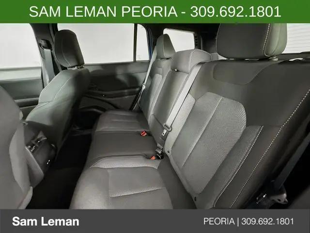 2026 Jeep Cherokee Laredo 4x4