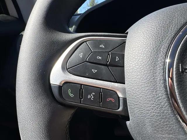 2023 Jeep Renegade Altitude 4x4