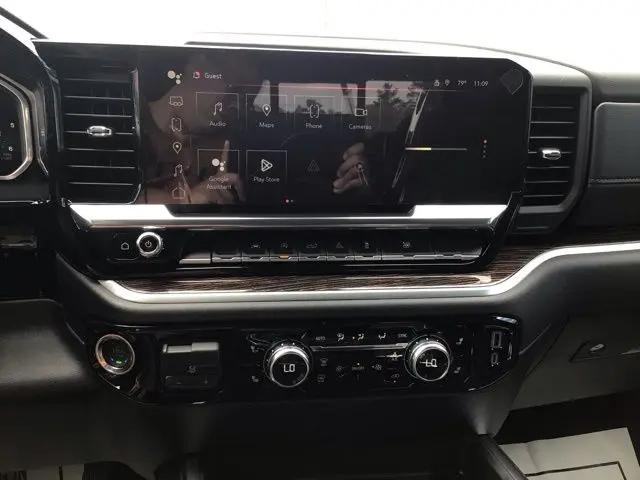2026 GMC Sierra 1500 Crew Cab, Short Bed, Elevation, 4WD