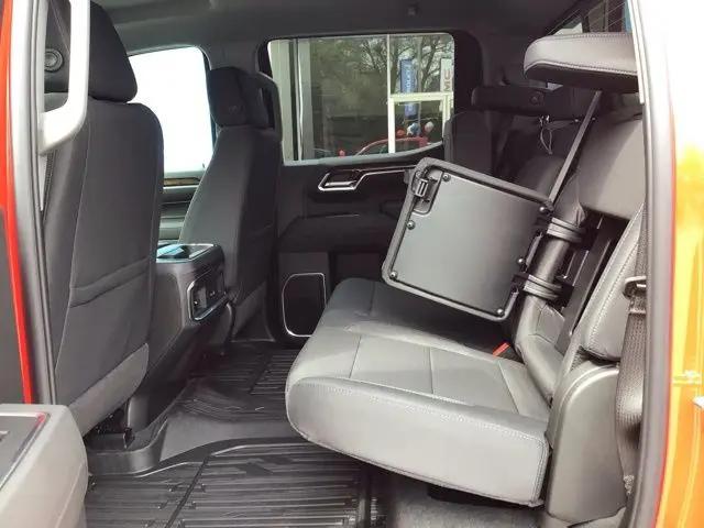 2026 GMC Sierra 1500 Crew Cab, Short Bed, Elevation, 4WD