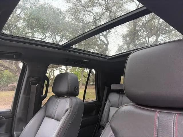 2022 Chevrolet Tahoe 4WD RST