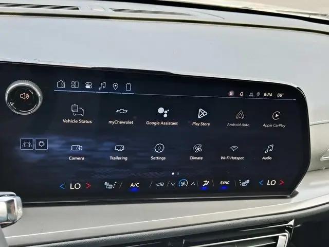 2026 Chevrolet Traverse AWD LT