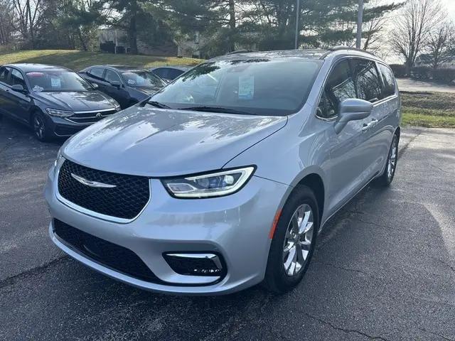 2022 Chrysler Pacifica Touring L AWD
