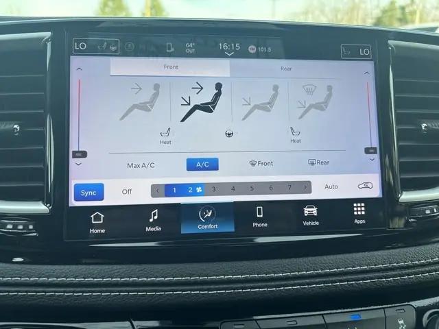 2022 Chrysler Pacifica Touring L AWD