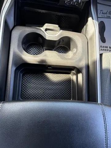 2022 Ram 1500 Big Horn Crew Cab 4x4 6'4" Box