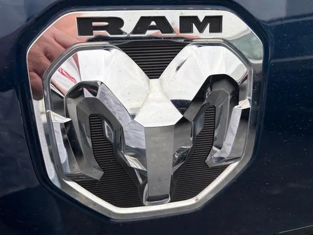 2022 Ram 1500 Big Horn Crew Cab 4x4 6'4" Box