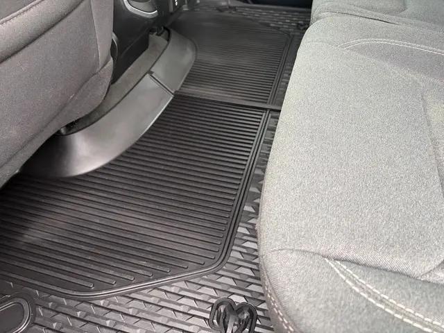 2022 Ram 1500 Big Horn Crew Cab 4x4 6'4" Box