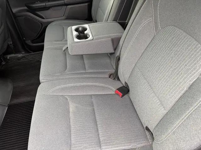 2022 Ram 1500 Big Horn Crew Cab 4x4 6'4" Box