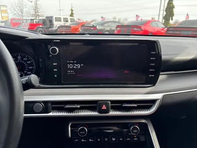 2023 Kia K5 GT-Line