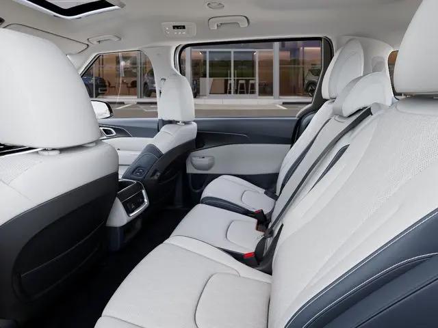 2026 Kia Carnival MPV SX