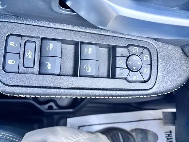 2026 Ram 2500 Big Horn Crew Cab 4x4 8' Box