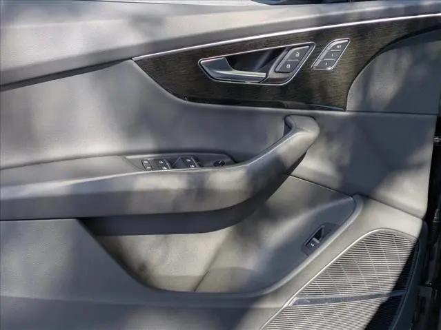 2026 Audi Q7 Premium 45 TFSI quattro tiptronic