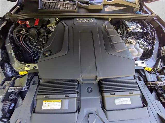 2026 Audi Q7 Premium 45 TFSI quattro tiptronic