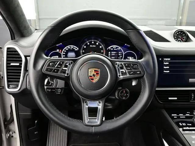 2023 Porsche Cayenne Turbo