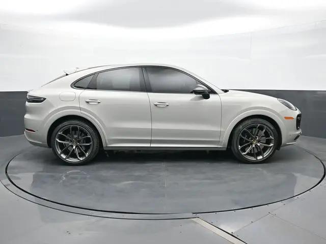 2023 Porsche Cayenne Turbo