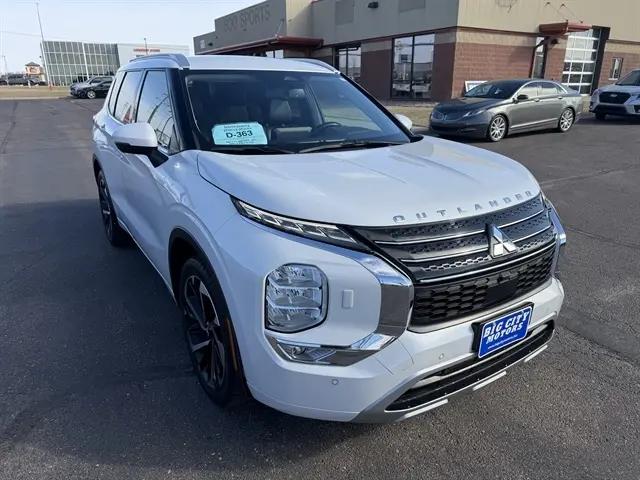 2022 Mitsubishi Outlander SEL Special Edition S-AWC