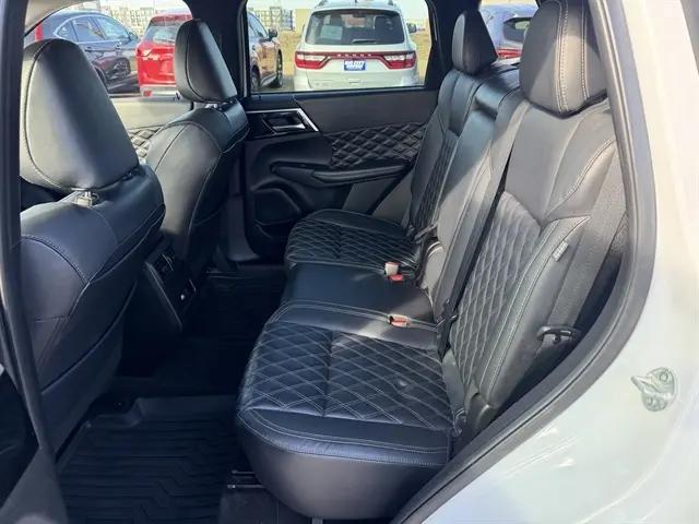 2022 Mitsubishi Outlander SEL Special Edition S-AWC
