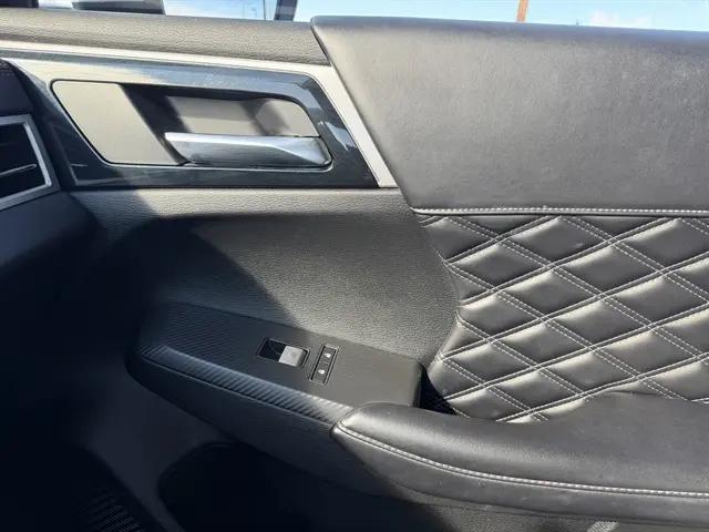 2022 Mitsubishi Outlander SEL Special Edition S-AWC