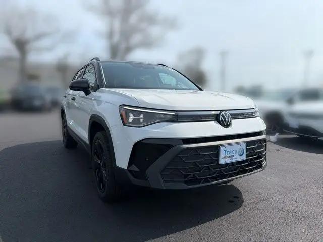 2026 Volkswagen Taos SE Black for sale in Hyannis, MA