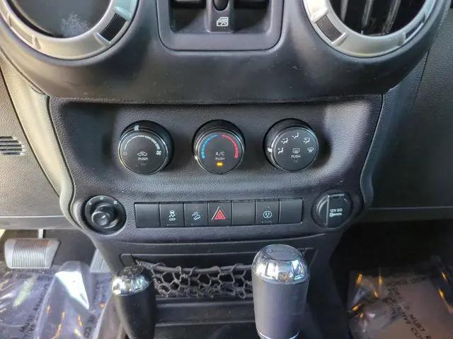 2018 Jeep Wrangler JK Unlimited Sahara 4x4