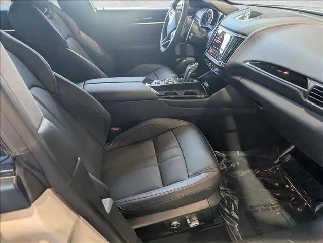 2024 Maserati Levante GT Ultima