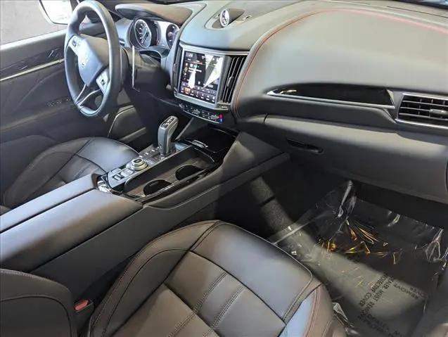 2024 Maserati Levante GT Ultima