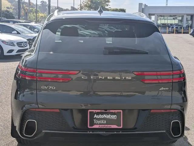 2025 Genesis GV70 2.5T AWD