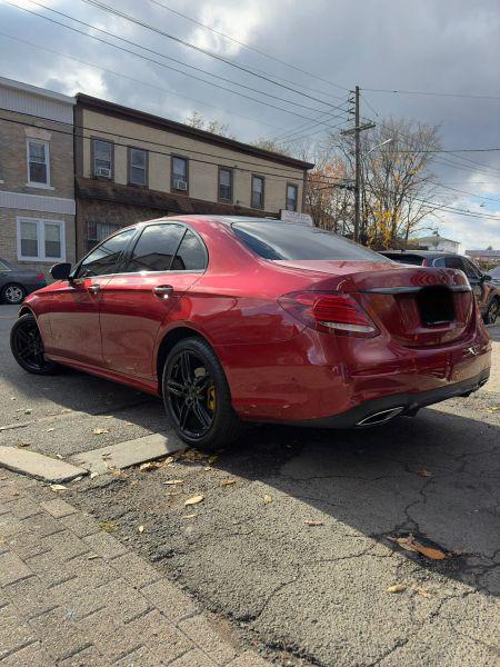 2017 Mercedes-Benz E-CLASS E 300 E 300