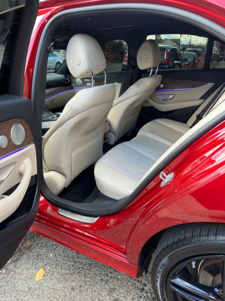 2017 Mercedes-Benz E-CLASS E 300 E 300