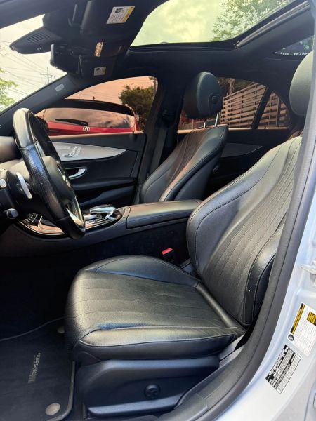 2017 Mercedes-Benz E-CLASS E 300 E 300
