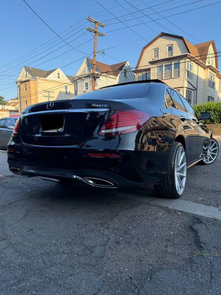 2017 Mercedes-Benz E-CLASS E 300 E 300