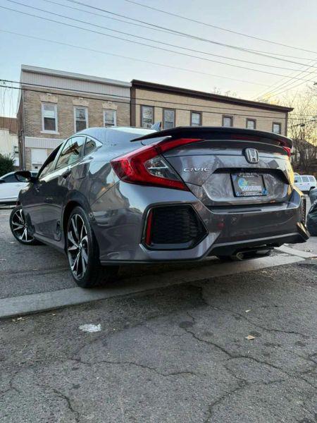 2018 Honda Civic Si