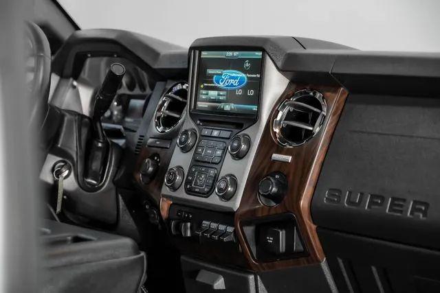 2015 Ford F-350 LARIAT