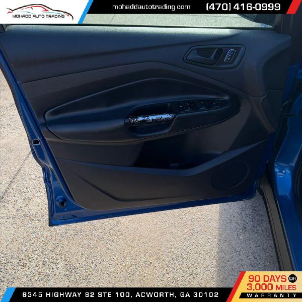 2017 Ford Escape S