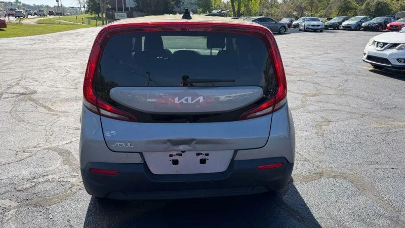 2022 Kia Soul LX