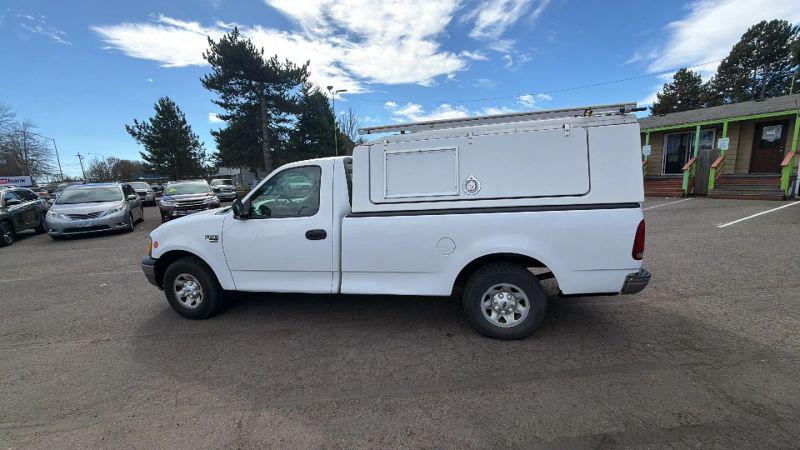 2000 Ford F-150 Base