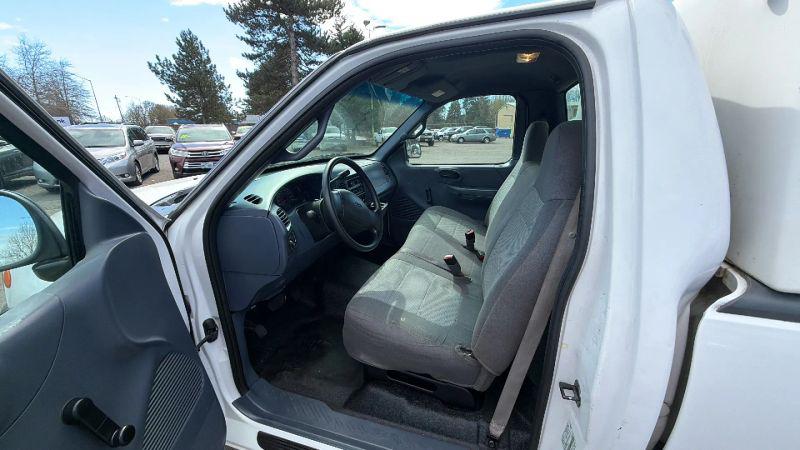 2000 Ford F-150 Base