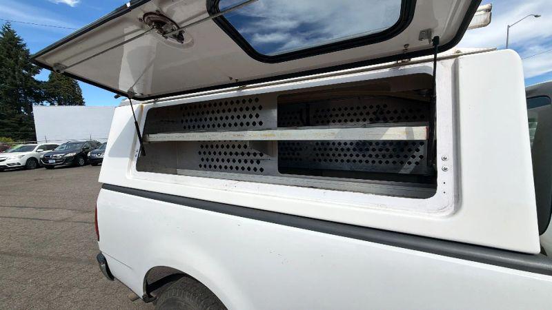 2000 Ford F-150 Base