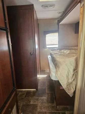 2014 Chevrolet Express Cutaway 4500
