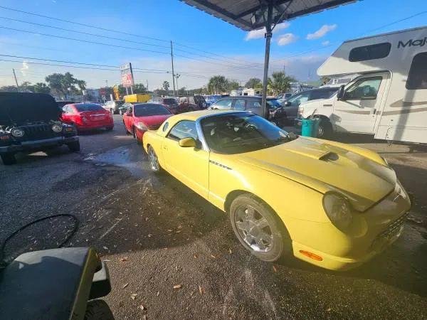 2002 Ford Thunderbird Base