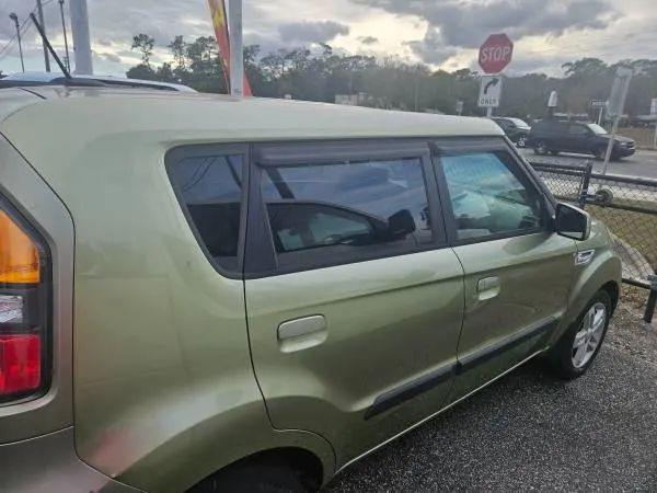 2010 Kia Soul +