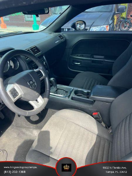 2014 Dodge Challenger SXT