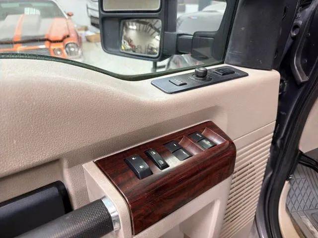 2009 Ford F-250 LARIAT
