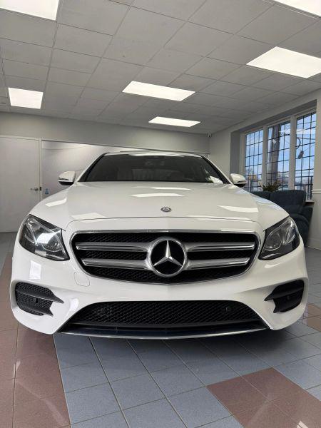 2017 Mercedes-Benz E-CLASS E 300 E 300