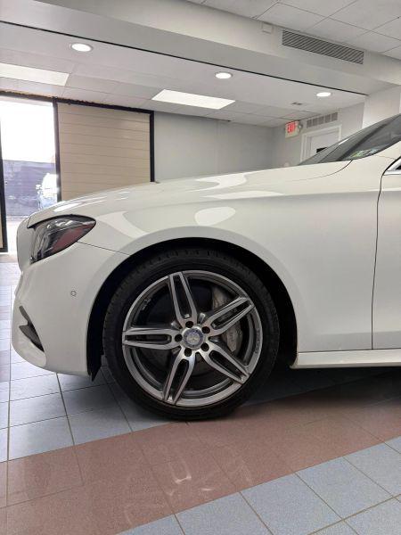 2017 Mercedes-Benz E-CLASS E 300 E 300