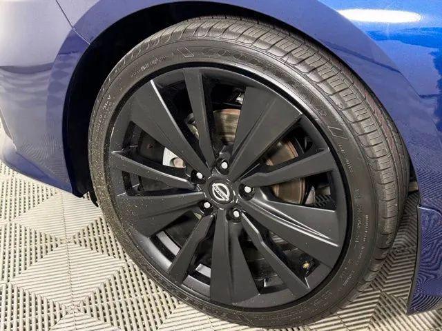 2022 Nissan Altima SR FWD