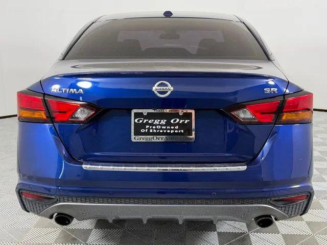 2022 Nissan Altima SR FWD