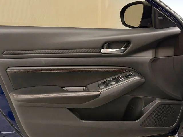 2022 Nissan Altima SR FWD