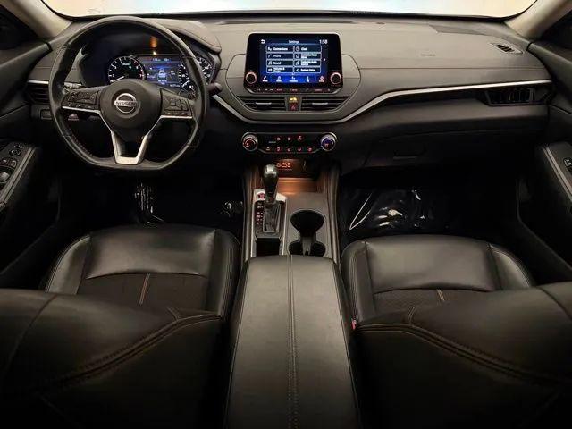 2022 Nissan Altima SR FWD